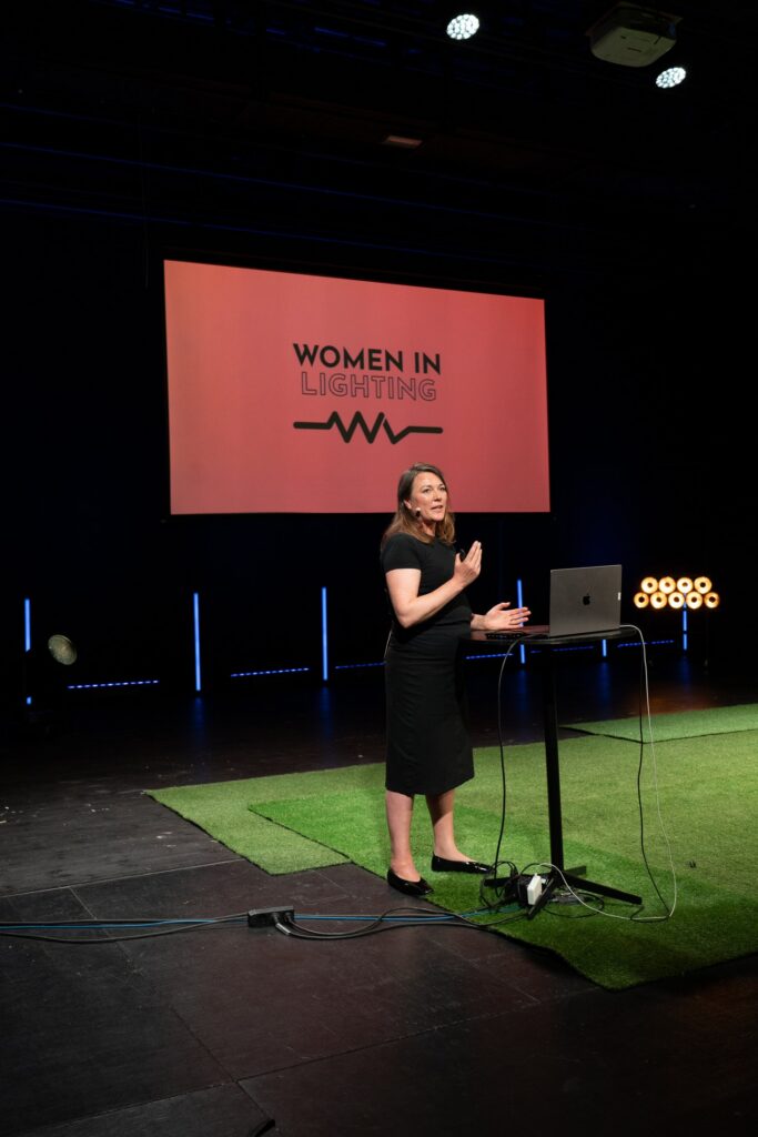 Presentation av Women in Entertainment Lighting